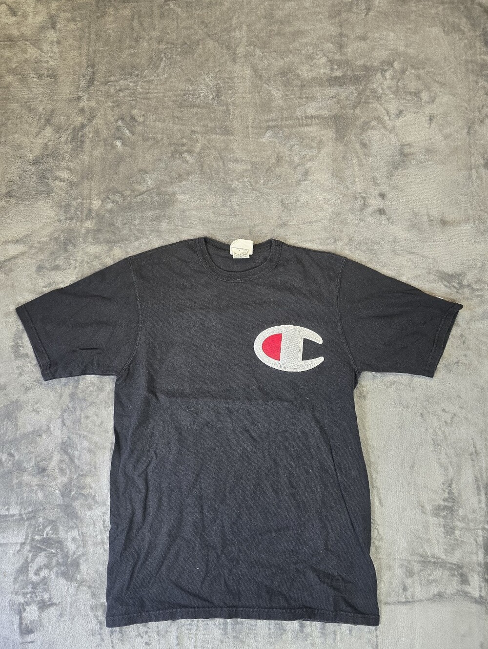 Champion Crest T Shiry Size Medium Black